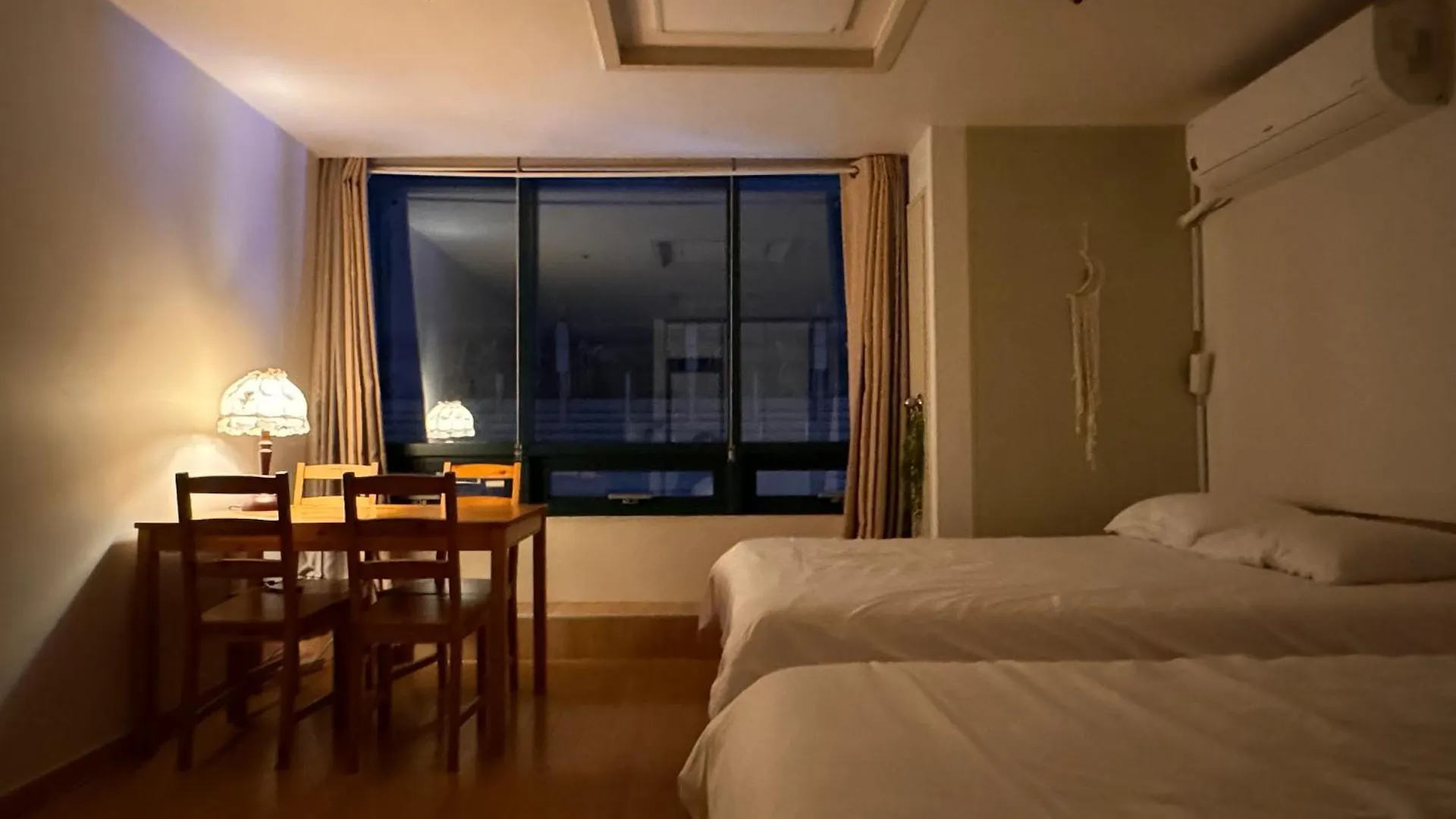 Apartment Hongdae Loading Room Seoul