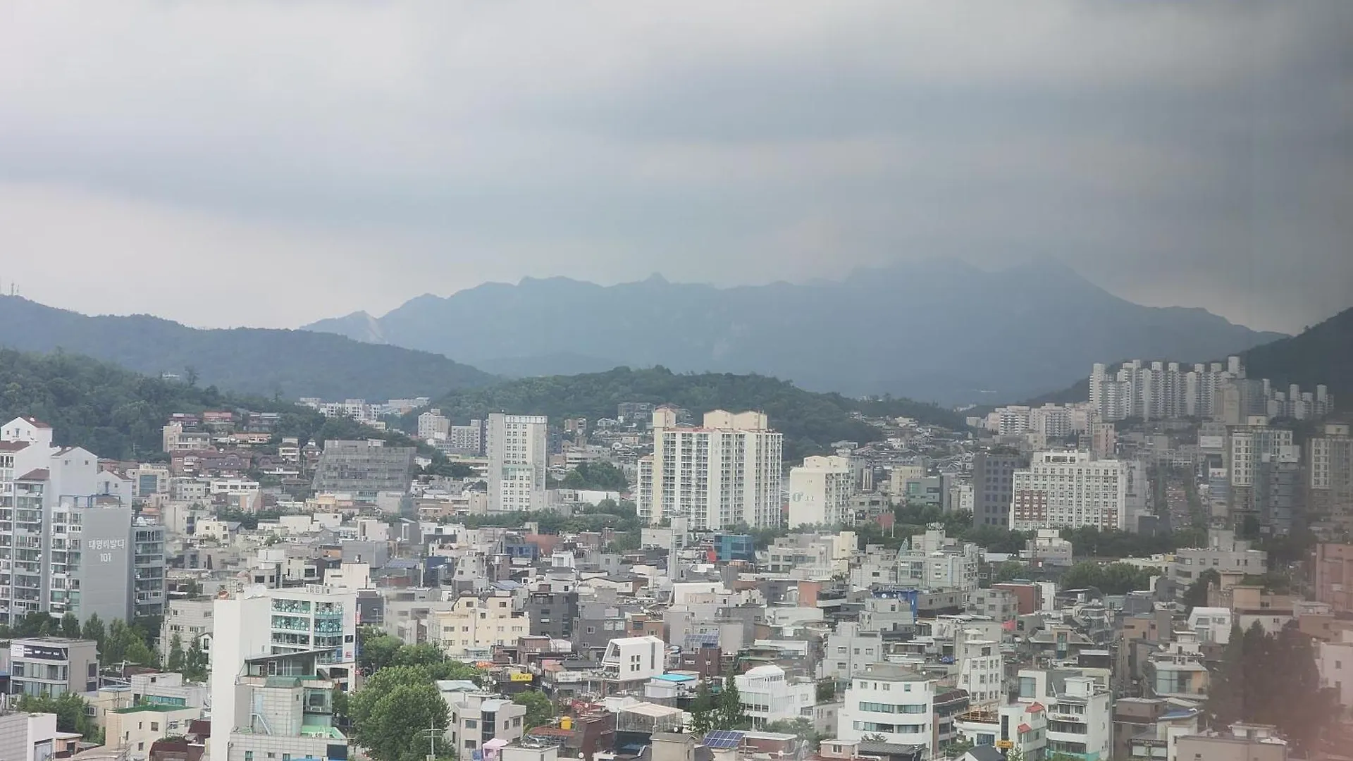 Apartment Hongdae Loading Room Seoul South Korea