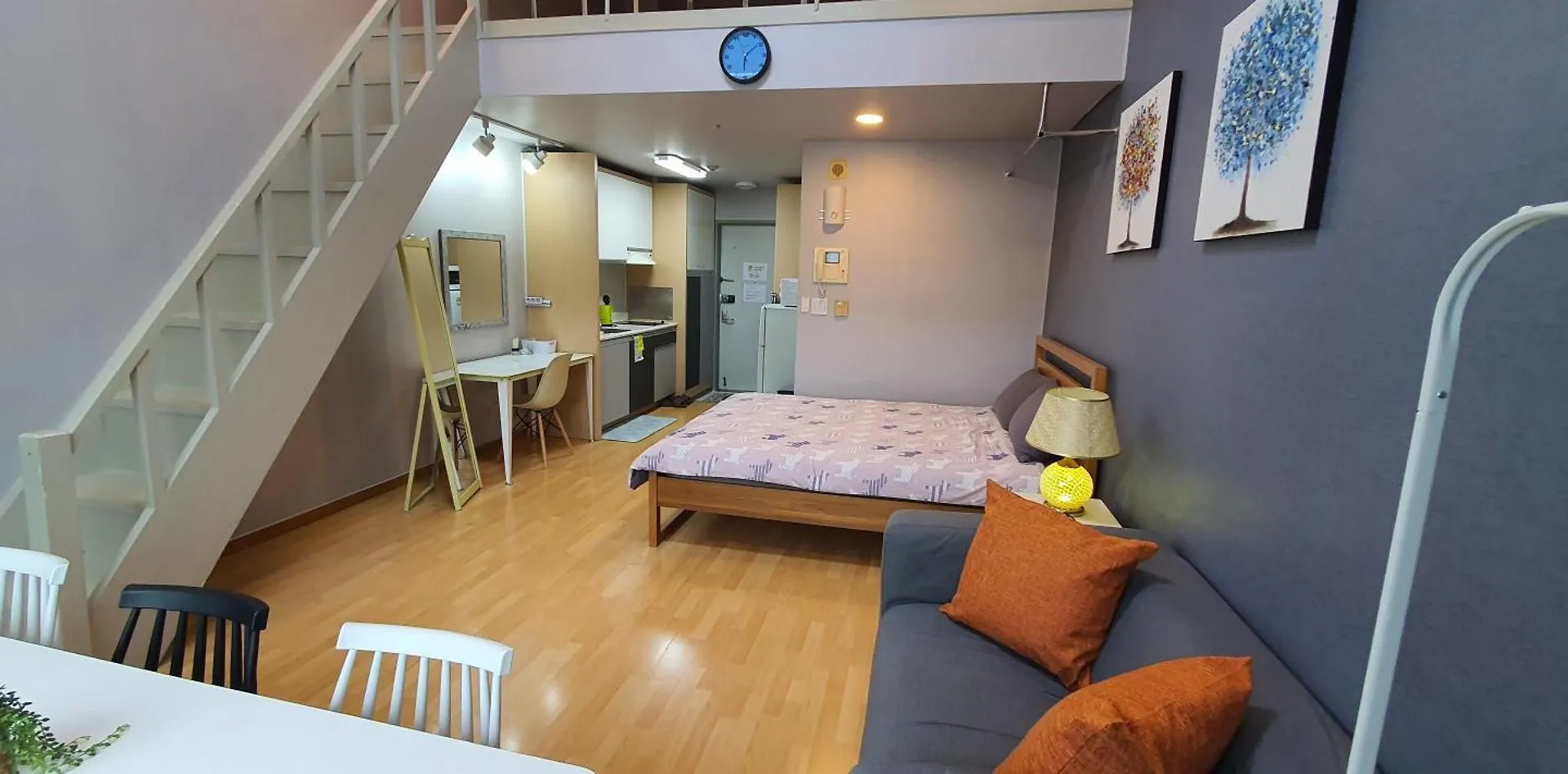Apartment Hongdae Loading Room Seoul South Korea