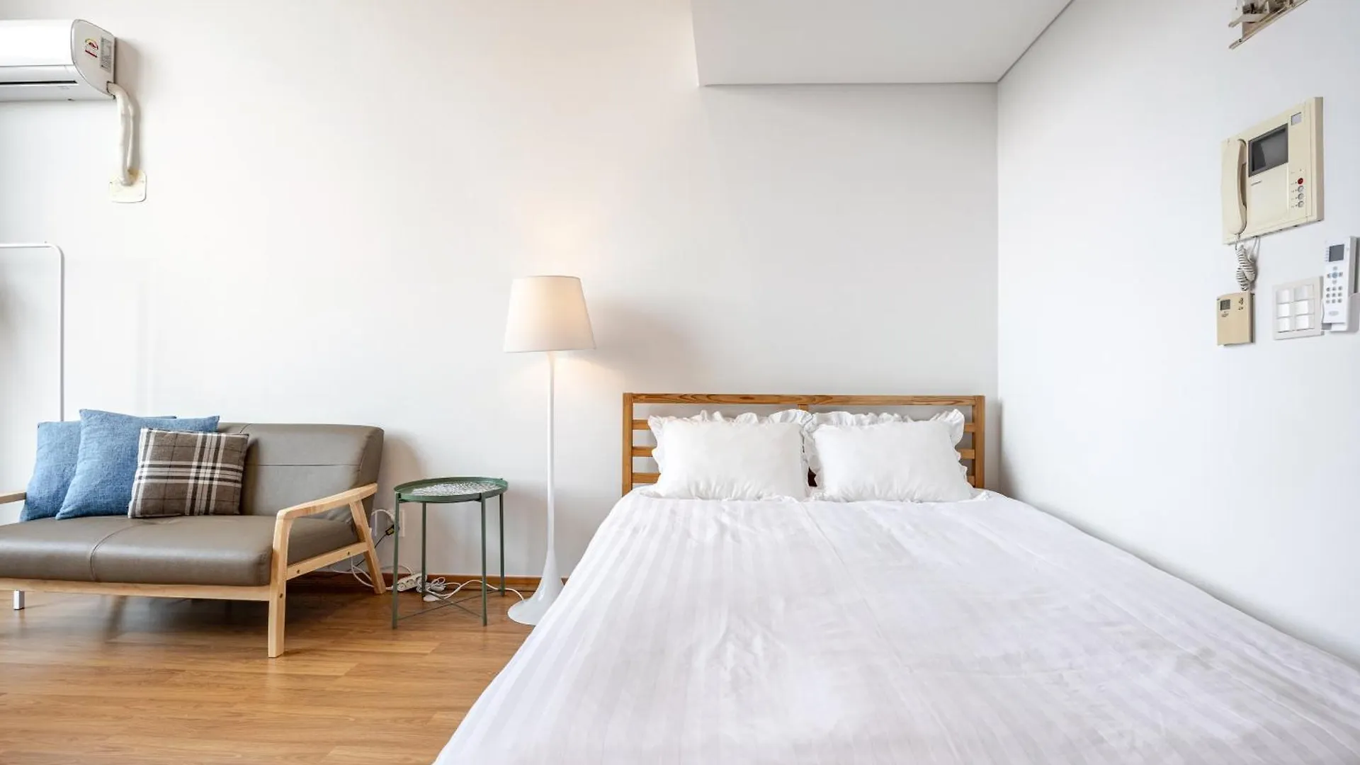 Apartment Hongdae Loading Room Seoul