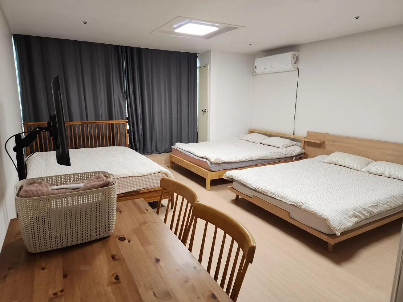 Hongdae Loading Room Seoul 0*,
